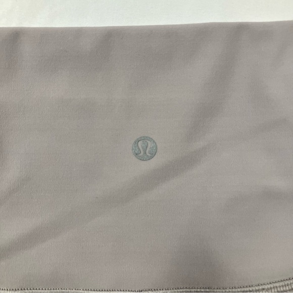 Lululemon Wunder Under Crop II Roll Down Scallop Full-On 24" Smoky Blush sz 2 - Picture 7 of 8